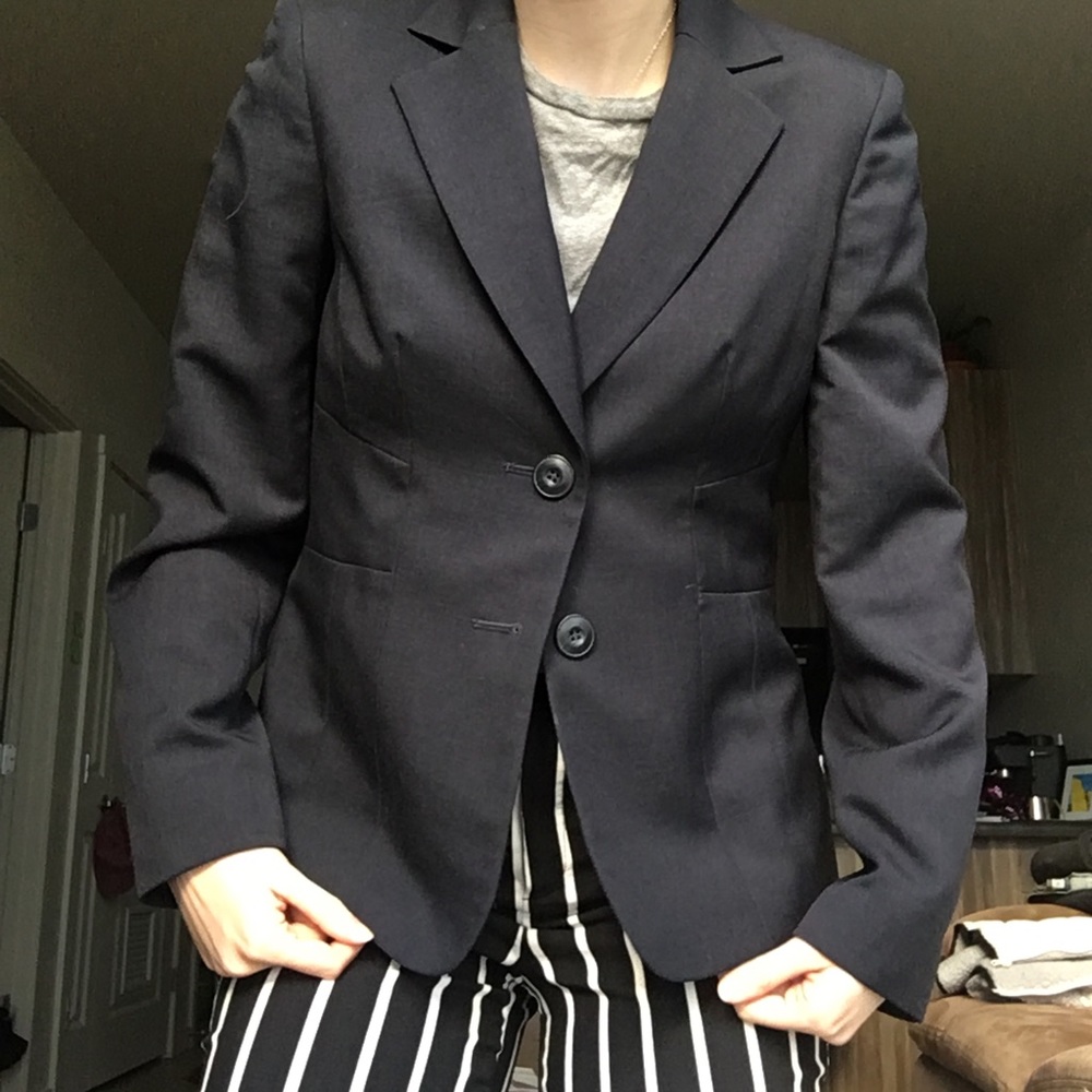 Blazer - Picture 2 of 3